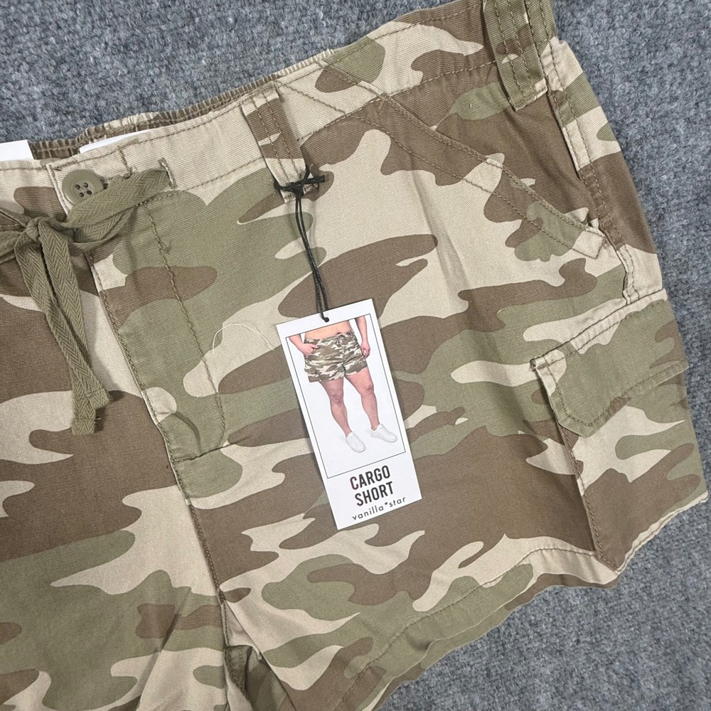 Vanilla Star Cargo Shorts Camo Drawstring Waist Casual Activewear 2X Hiking NWT